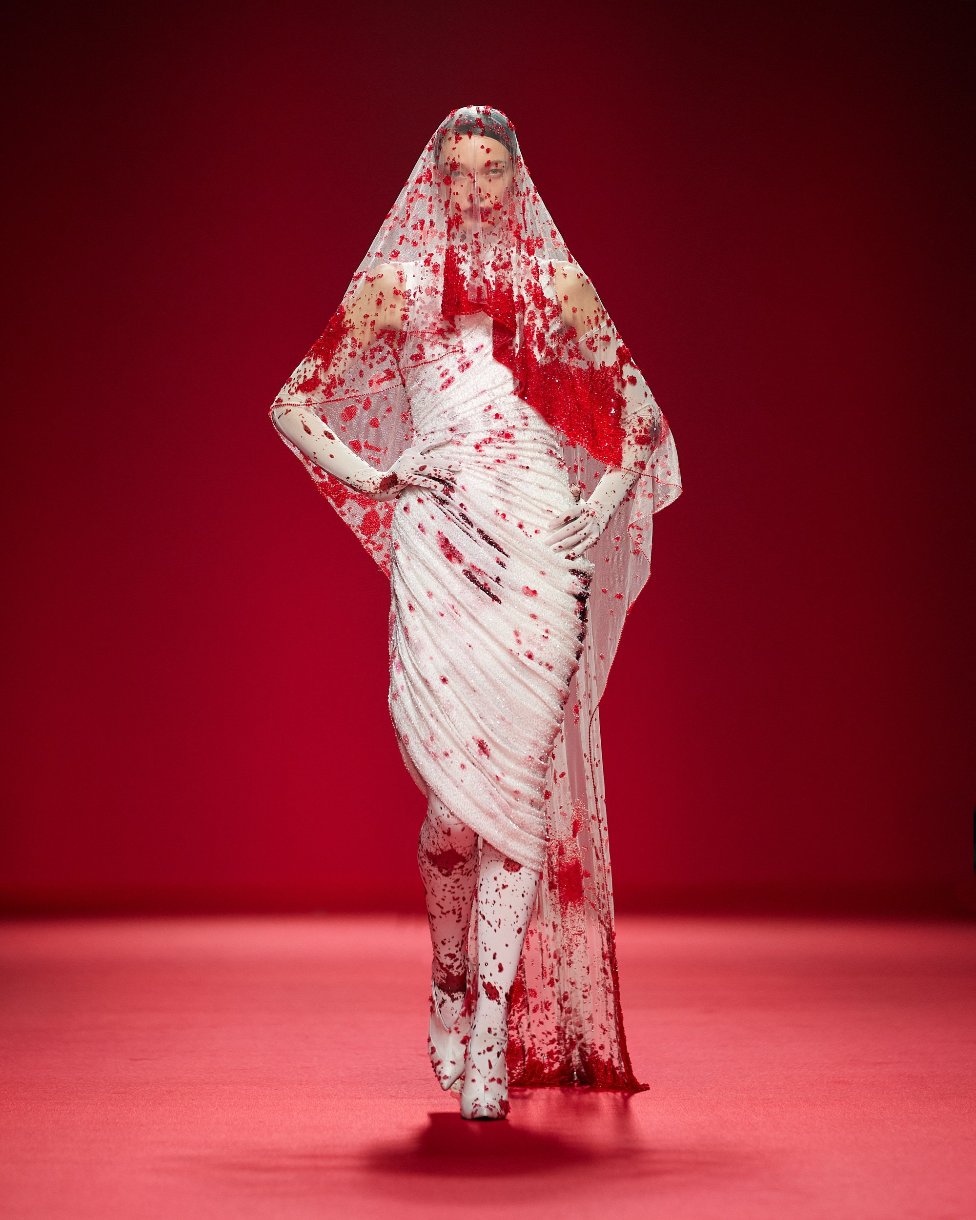 Spring 2024 Haute Couture: Robert Wun's Surreal World